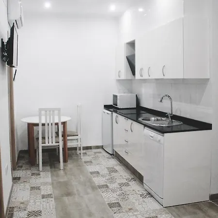 Апартаменты Apartamento Centrico, Jose Mº Py Аликанте